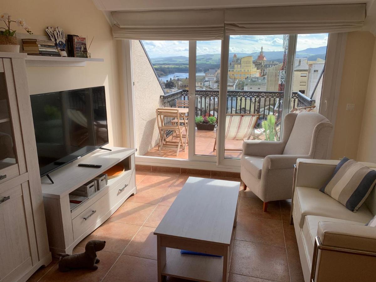 Moderno Piso Con La Mejor Terraza De Ribadeo Y Vistas Maravillosas Eksteriør billede