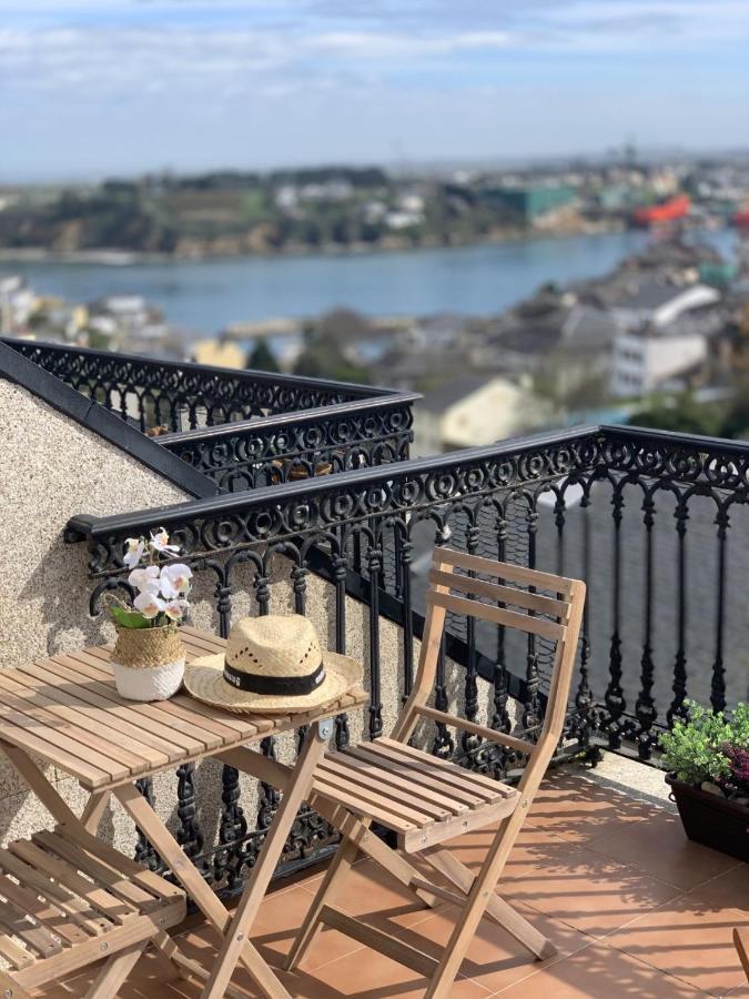 Moderno Piso Con La Mejor Terraza De Ribadeo Y Vistas Maravillosas Eksteriør billede