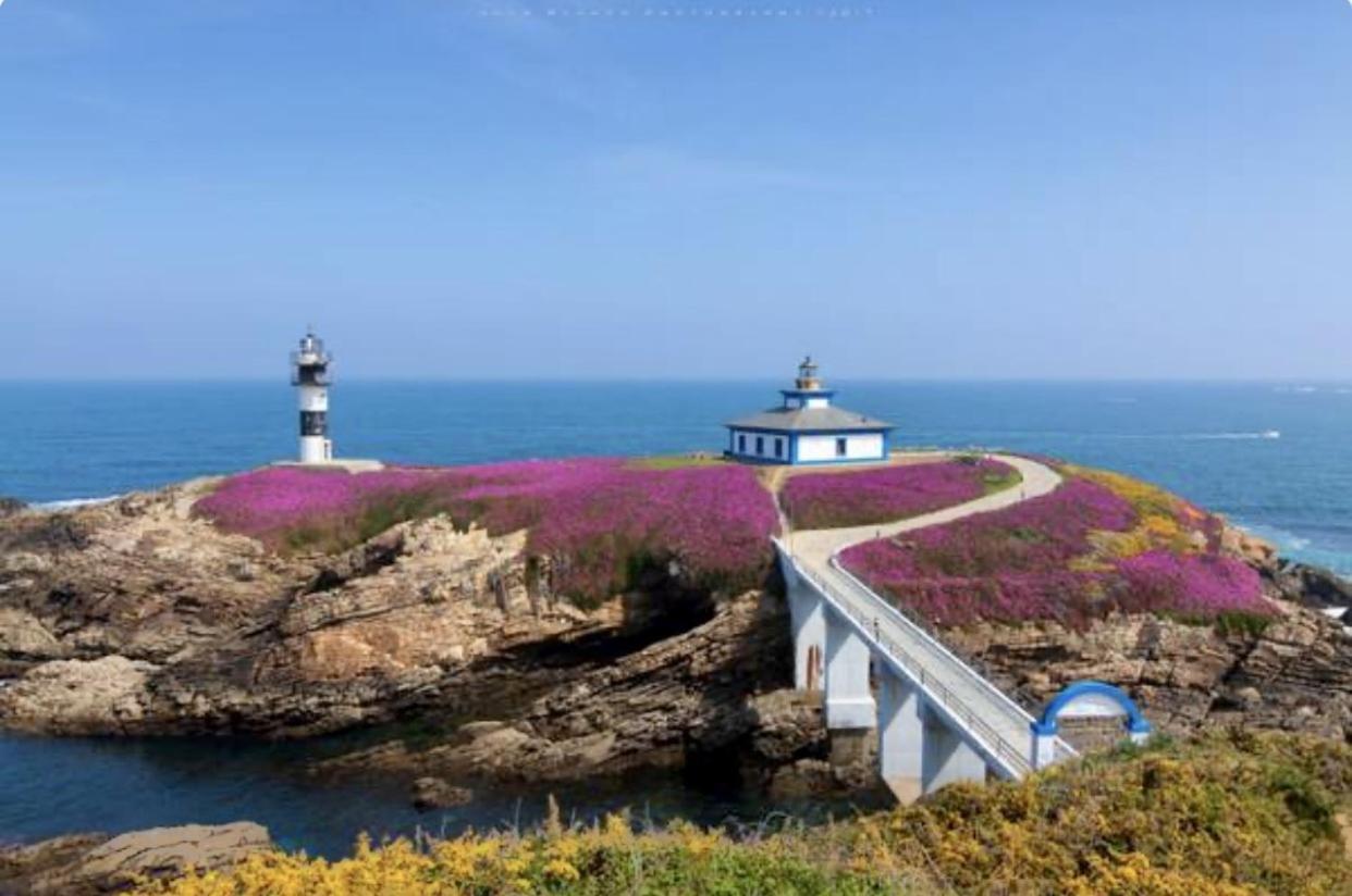 Moderno Piso Con La Mejor Terraza De Ribadeo Y Vistas Maravillosas Eksteriør billede