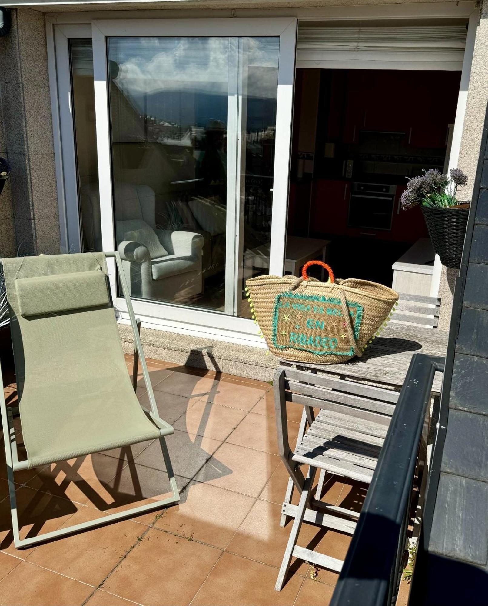 Moderno Piso Con La Mejor Terraza De Ribadeo Y Vistas Maravillosas Eksteriør billede