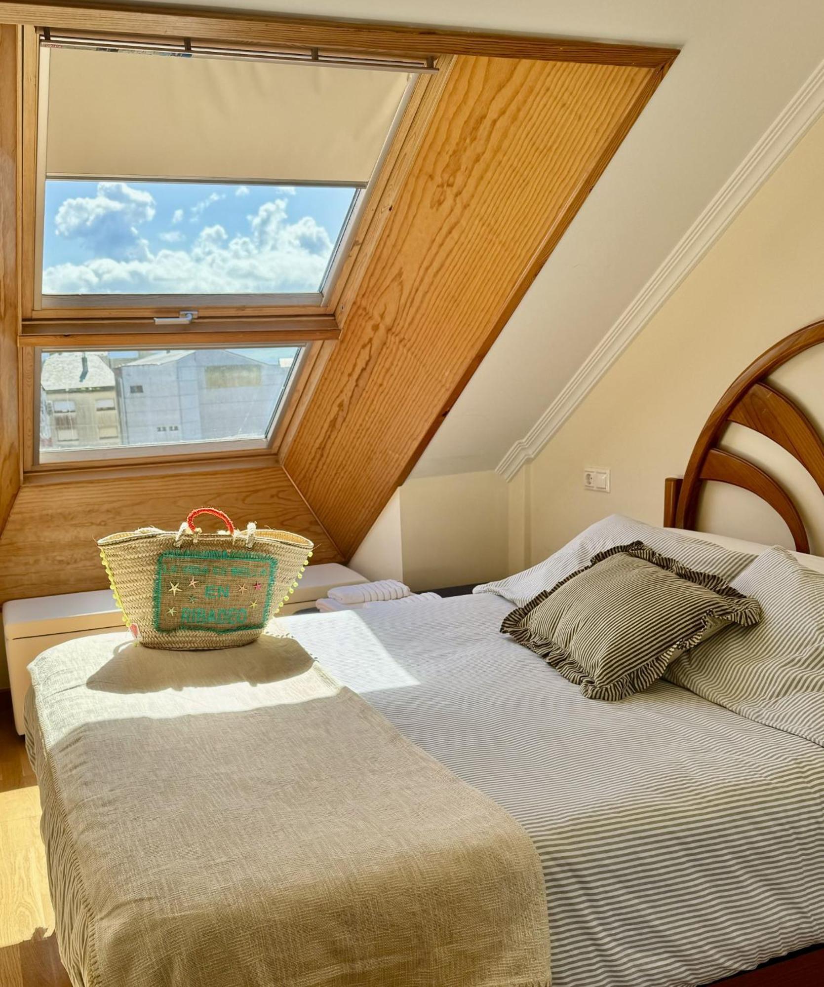 Moderno Piso Con La Mejor Terraza De Ribadeo Y Vistas Maravillosas Eksteriør billede